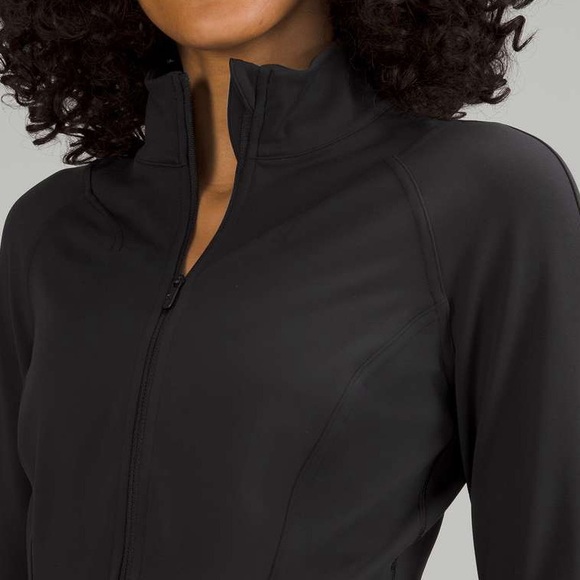 Lululemon InStill Jacket - Picture 8 of 9